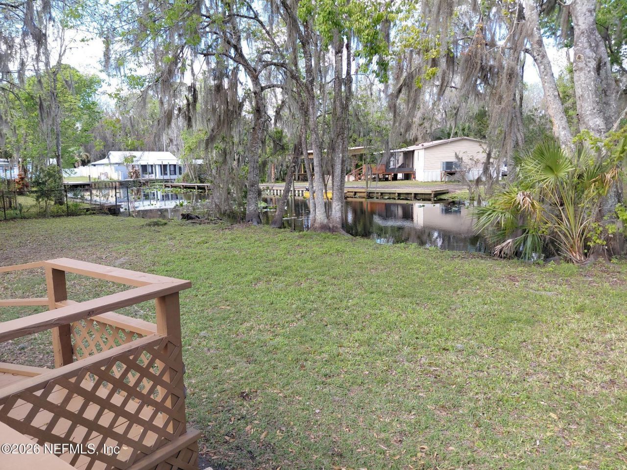 106 Breezewood Circle, San Mateo, FL 32187 Photo