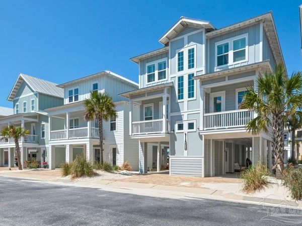 1477 Seaside Cir, Navarre Beach, FL 32566