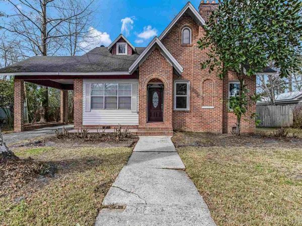 817 Douglas Ave, Brewton, AL 36426