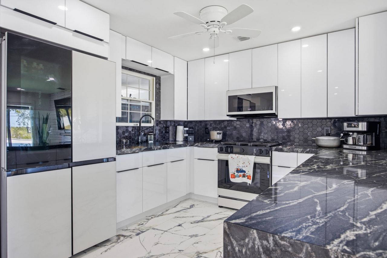 19267 Hansen Trail, Sugarloaf, FL 33042 Photo