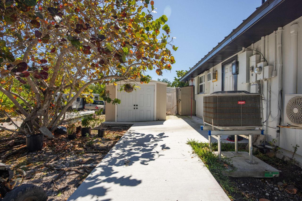 19267 Hansen Trail, Sugarloaf, FL 33042 Photo