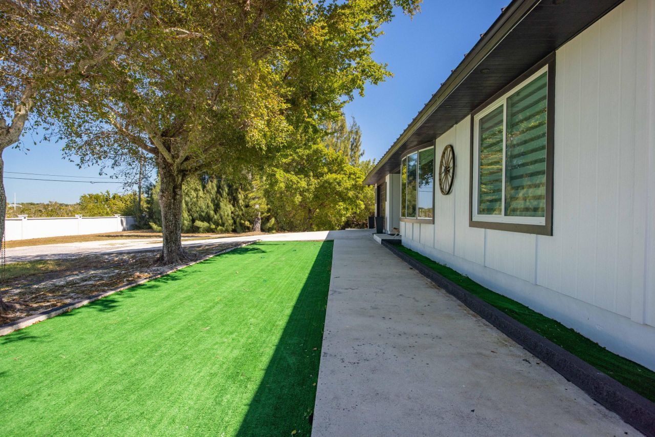 19267 Hansen Trail, Sugarloaf, FL 33042 Photo