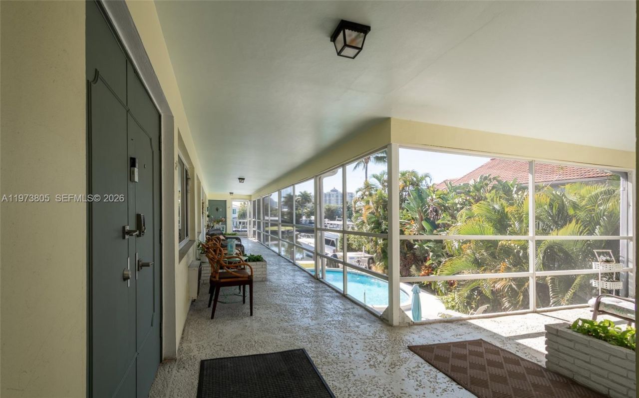 1308 Bayview Dr, Unit 2B, Fort Lauderdale, FL 33304 Photo