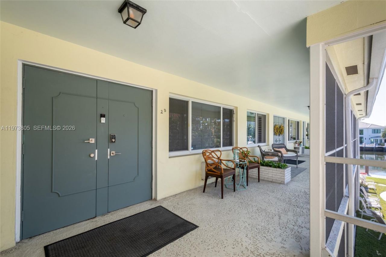 1308 Bayview Dr, Unit 2B, Fort Lauderdale, FL 33304 Photo
