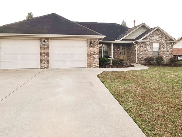 906 Buena Vista Ave, Muscle Shoals, AL