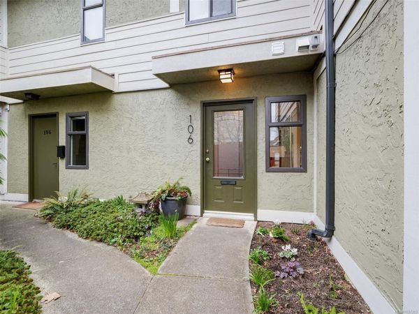 119 Ladysmith St , Unit 106, Victoria, BC V8V 1J3
