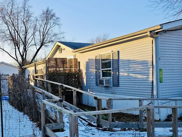 605 Carriage Lane Estates , Streator, IL 61364