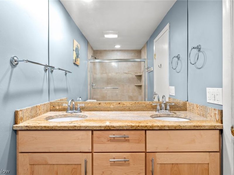 25113 Bridgeton Drive, Beachwood, OH 44122 Photo 30