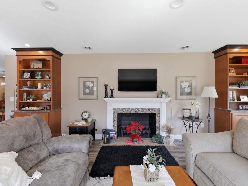 648 N Tanglewood Drive, Springfield, OH 45504 Photo 13