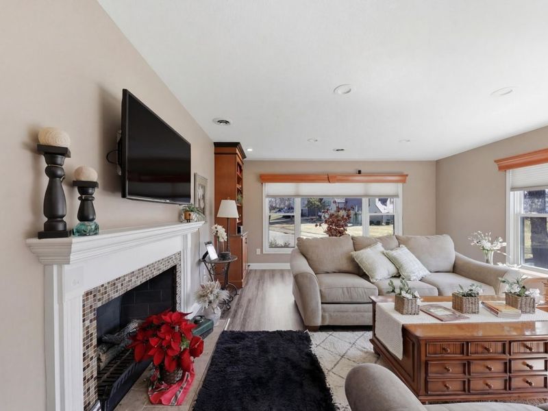 648 N Tanglewood Drive, Springfield, OH 45504 Photo 14