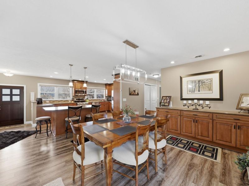 648 N Tanglewood Drive, Springfield, OH 45504 Photo 16