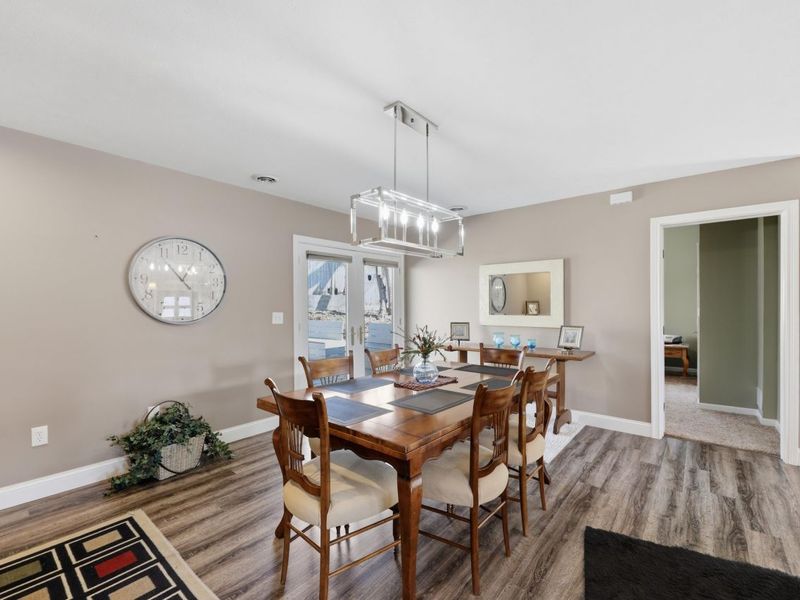 648 N Tanglewood Drive, Springfield, OH 45504 Photo 18