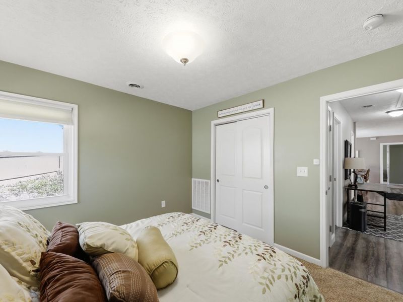 648 N Tanglewood Drive, Springfield, OH 45504 Photo 23