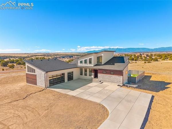 5425 Schaefer Lane, Pueblo, CO 81004