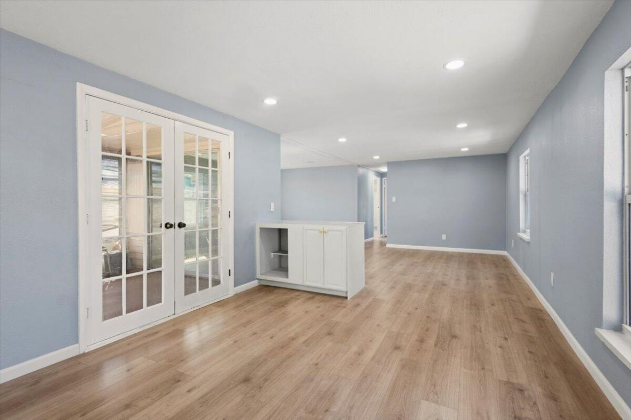 47 Tangerine Avenue, Fort Pierce, FL 34982 Photo