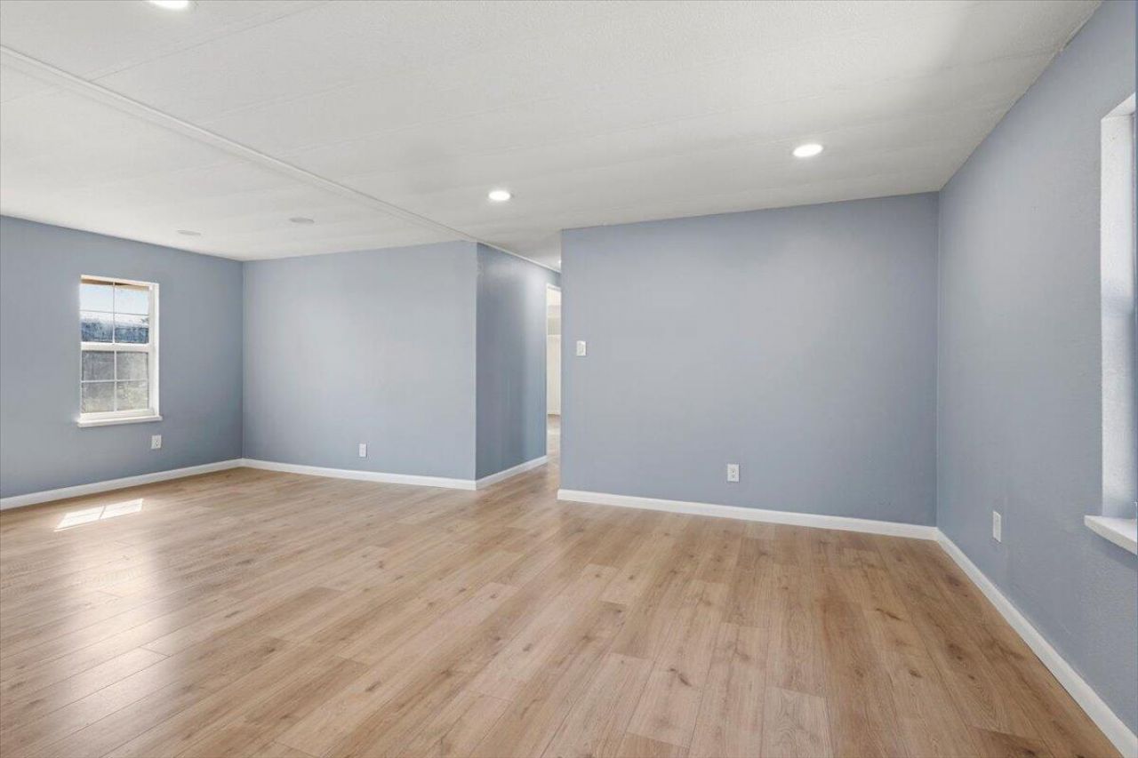 47 Tangerine Avenue, Fort Pierce, FL 34982 Photo