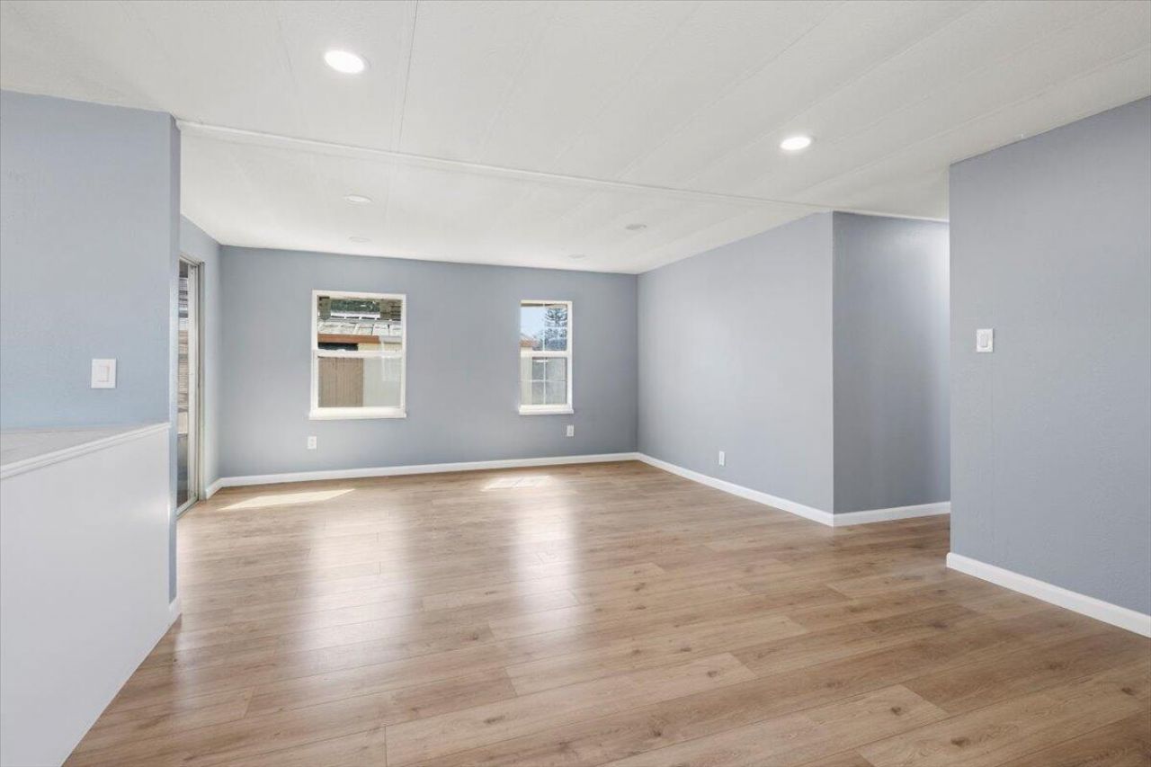 47 Tangerine Avenue, Fort Pierce, FL 34982 Photo