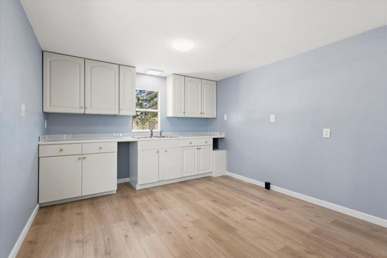 47 Tangerine Avenue, Fort Pierce, FL 34982 Photo