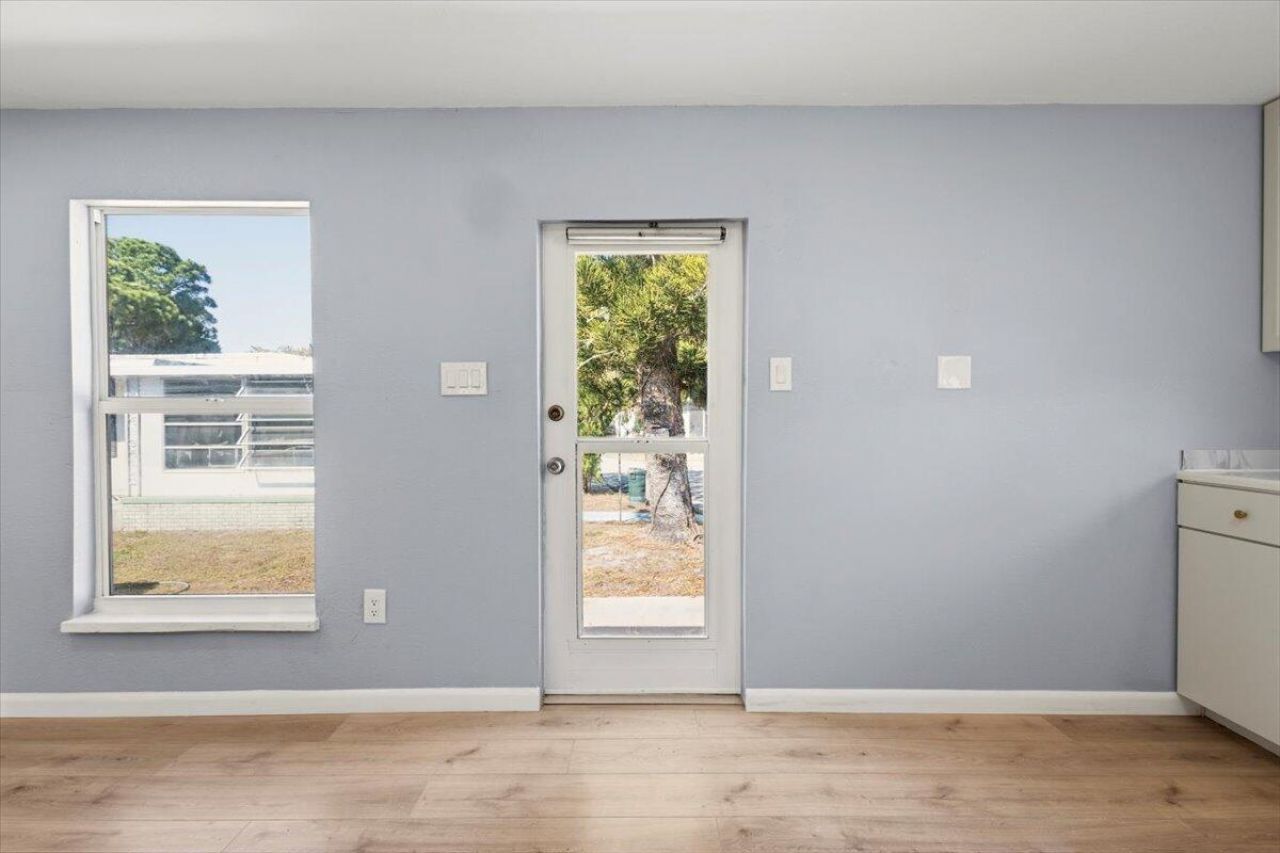 47 Tangerine Avenue, Fort Pierce, FL 34982 Photo