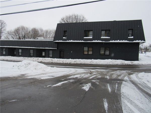 633 S Main Street, Newark, NY 14513