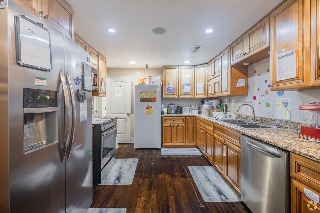 24 Sycamore Avenue Photo 19