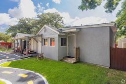 24 Sycamore Avenue photo 4