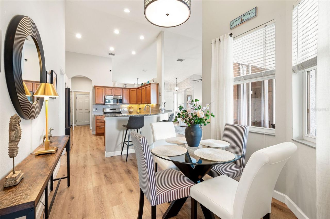 6750 64th Terrace E, Bradenton, FL 34203 Photo