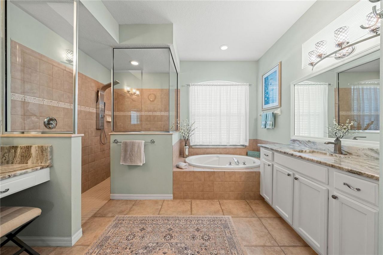 6750 64th Terrace E, Bradenton, FL 34203 Photo