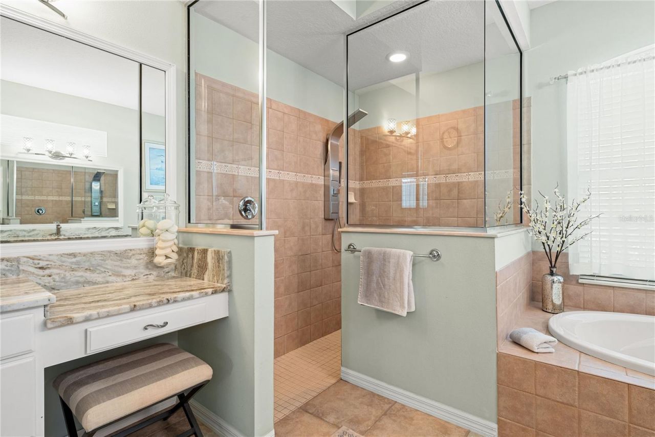 6750 64th Terrace E, Bradenton, FL 34203 Photo