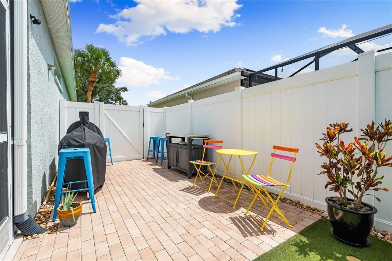 6750 64th Terrace E, Bradenton, FL 34203 Photo