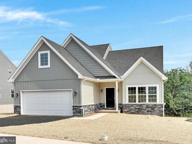 10659 JONESTOWN ROAD, ANNVILLE, PA 17003