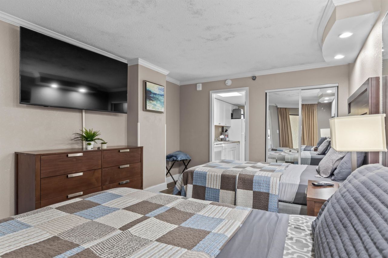 6900 N Ocean Blvd. Photo 5