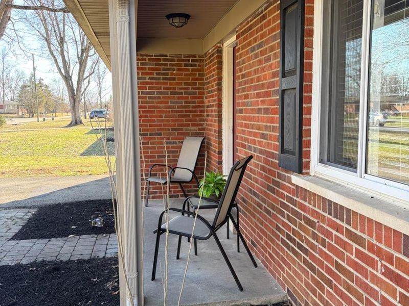 6053 Catherine Drive, Miami Twp, OH 45150 Photo 2