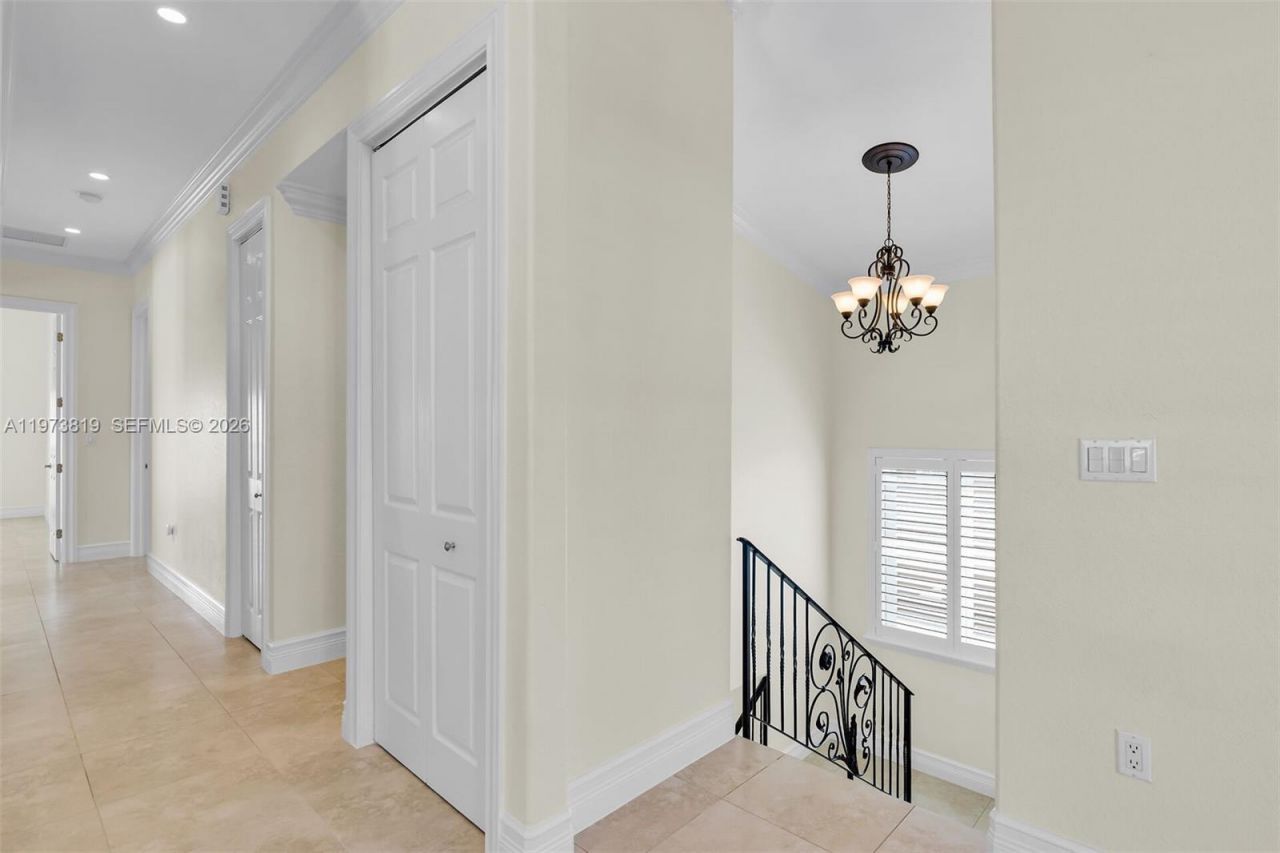 226 Normandy Dr, Tavernier, FL 33070 Photo