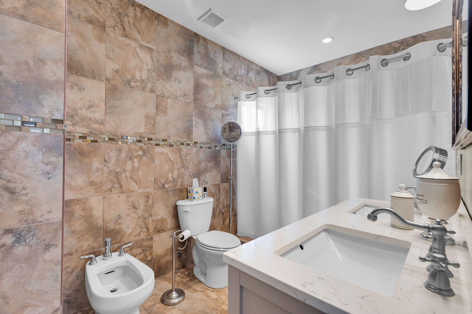 226 Normandy Dr , Tavernier, FL 33070 Photo