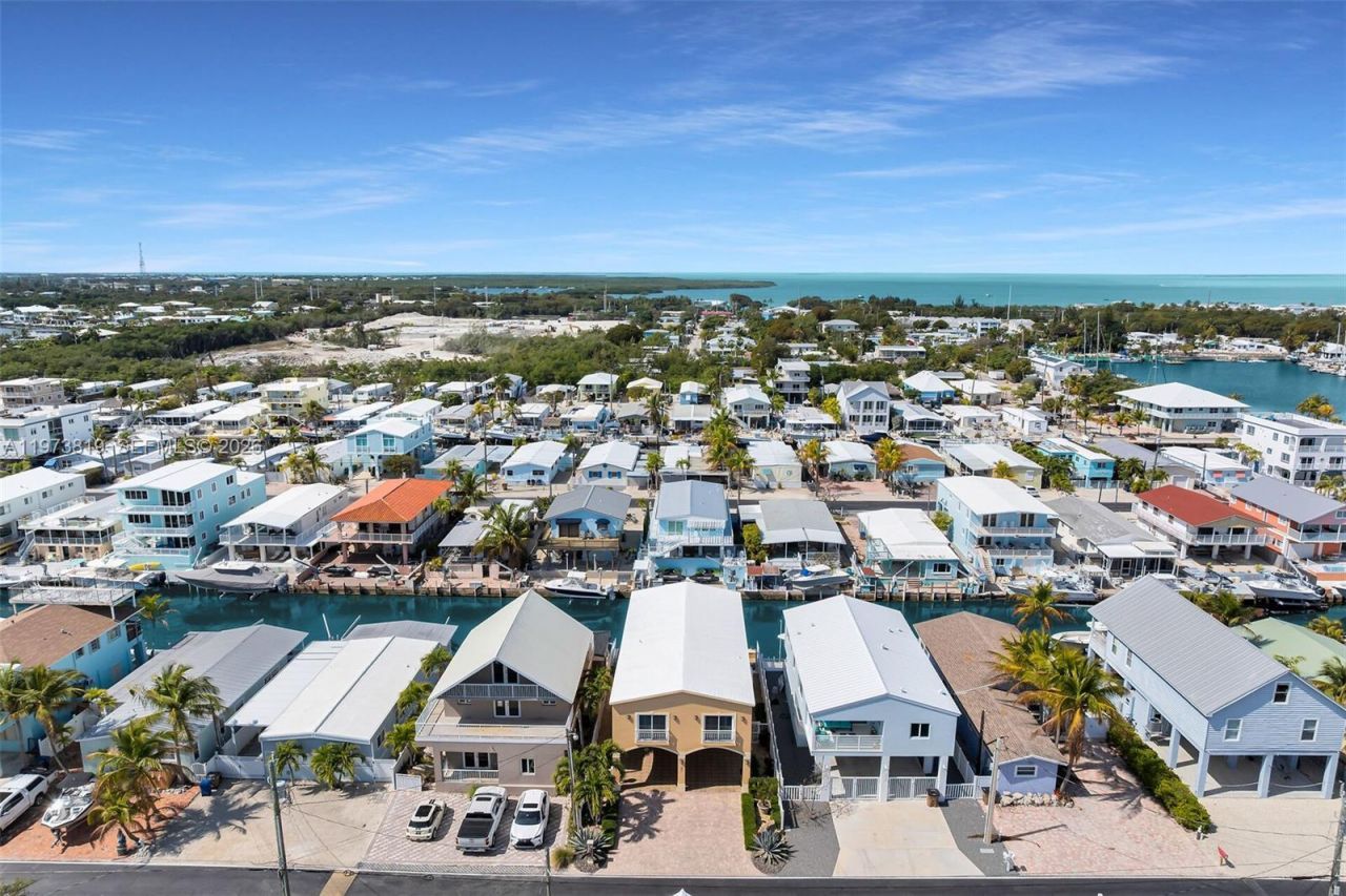 226 Normandy Dr , Tavernier, FL 33070 Photo