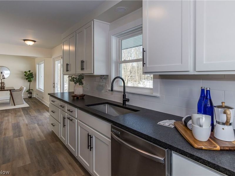 7939 Longview Road, Broadview Heights, OH 44147 Photo 15