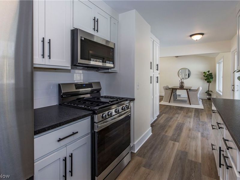 7939 Longview Road, Broadview Heights, OH 44147 Photo 16