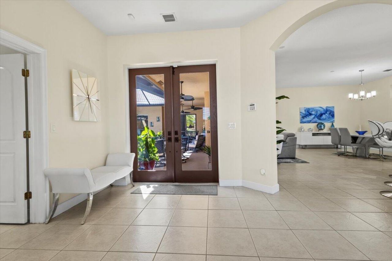 814 SW Saint Julien Court, Port Saint Lucie, FL 34986 Photo