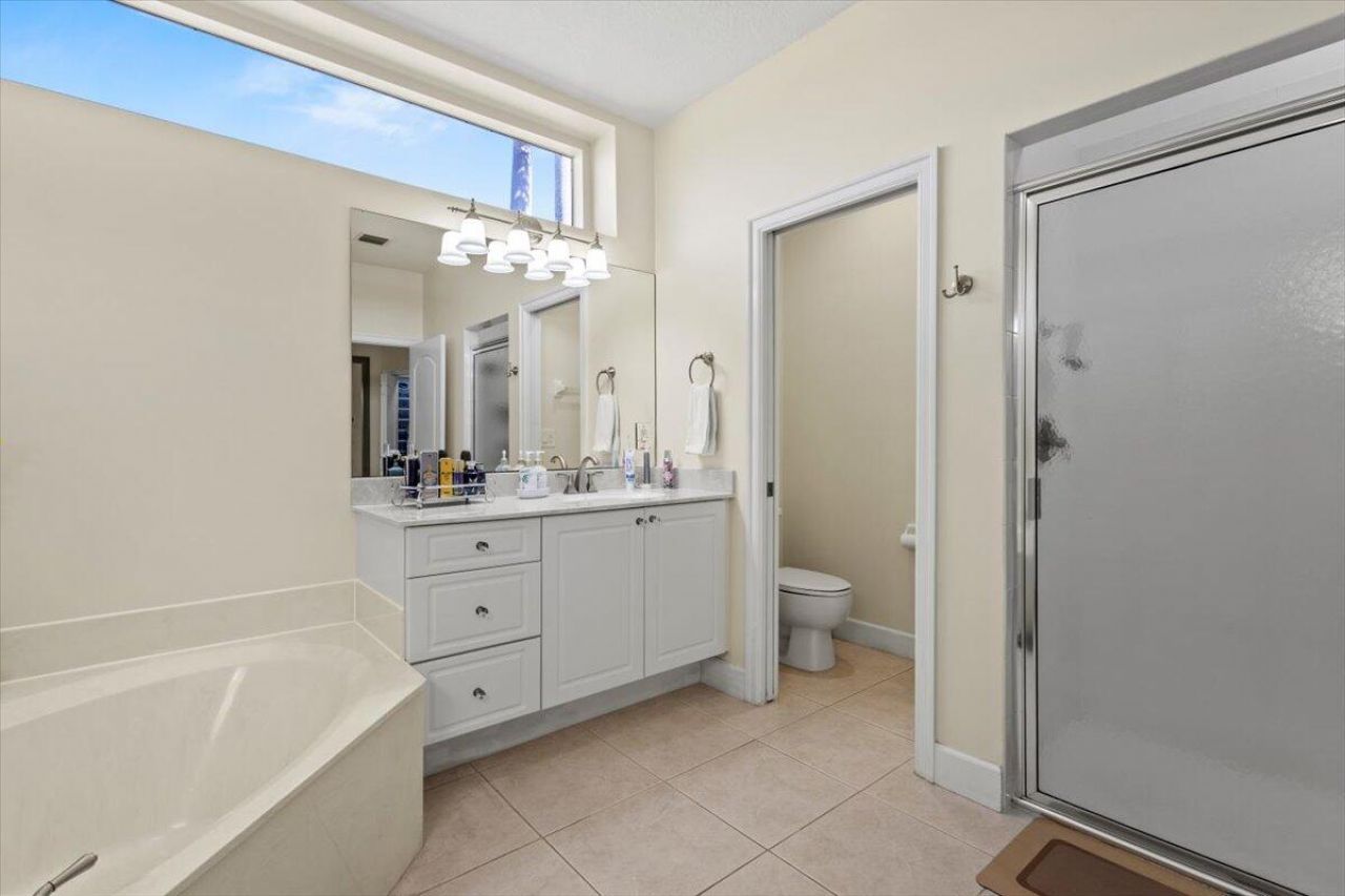 814 SW Saint Julien Court, Port Saint Lucie, FL 34986 Photo