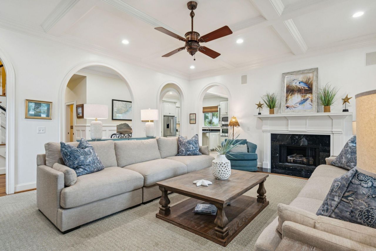 5 E Beachwood Photo 15