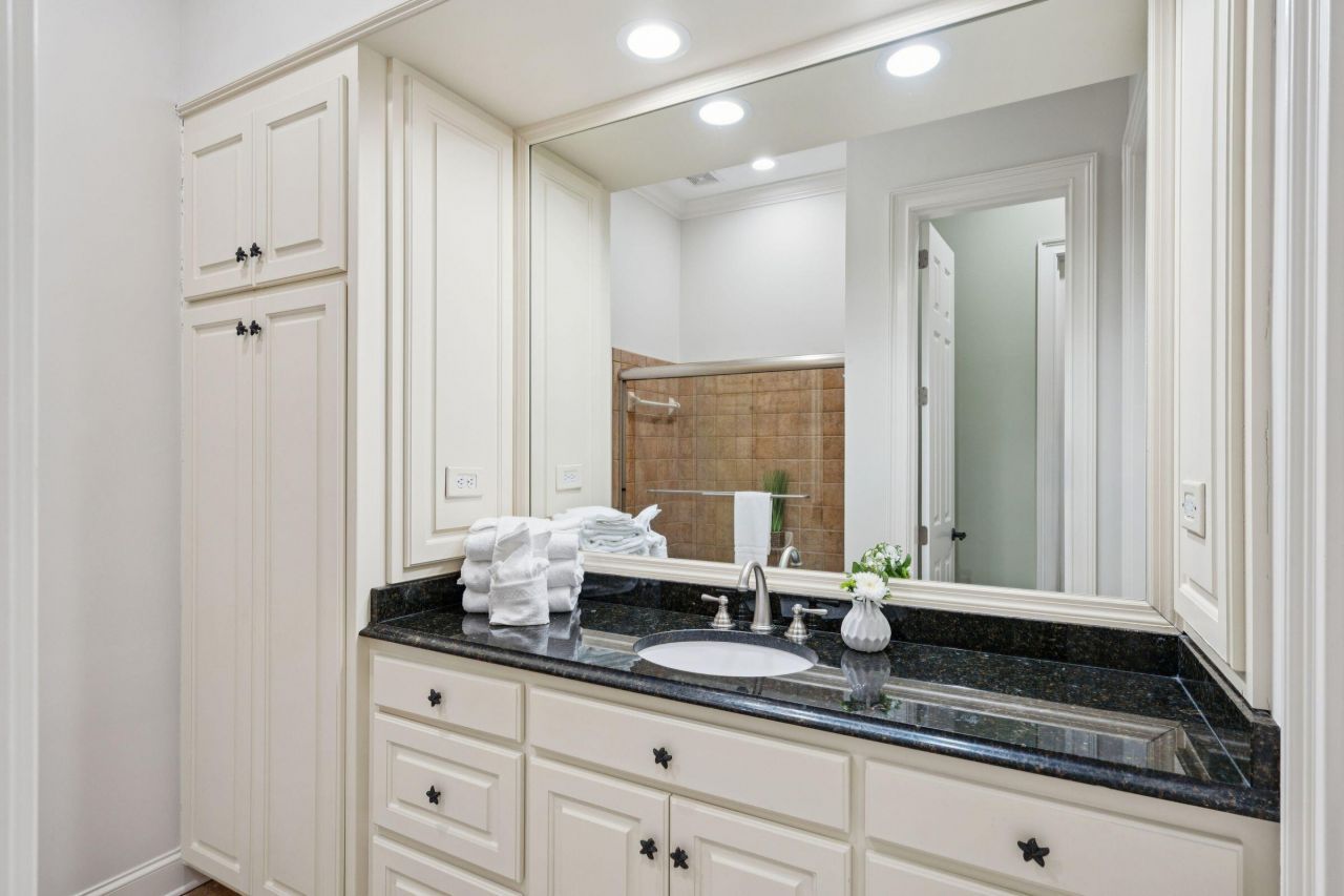 5 E Beachwood Photo 31