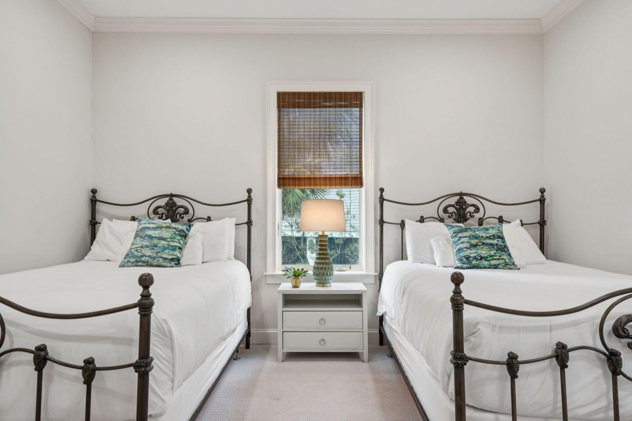 5 E Beachwood Photo 33