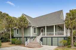 5 E Beachwood photo 4