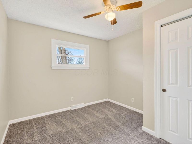 200 Meadow Drive, Circleville, OH 43113 Photo 24