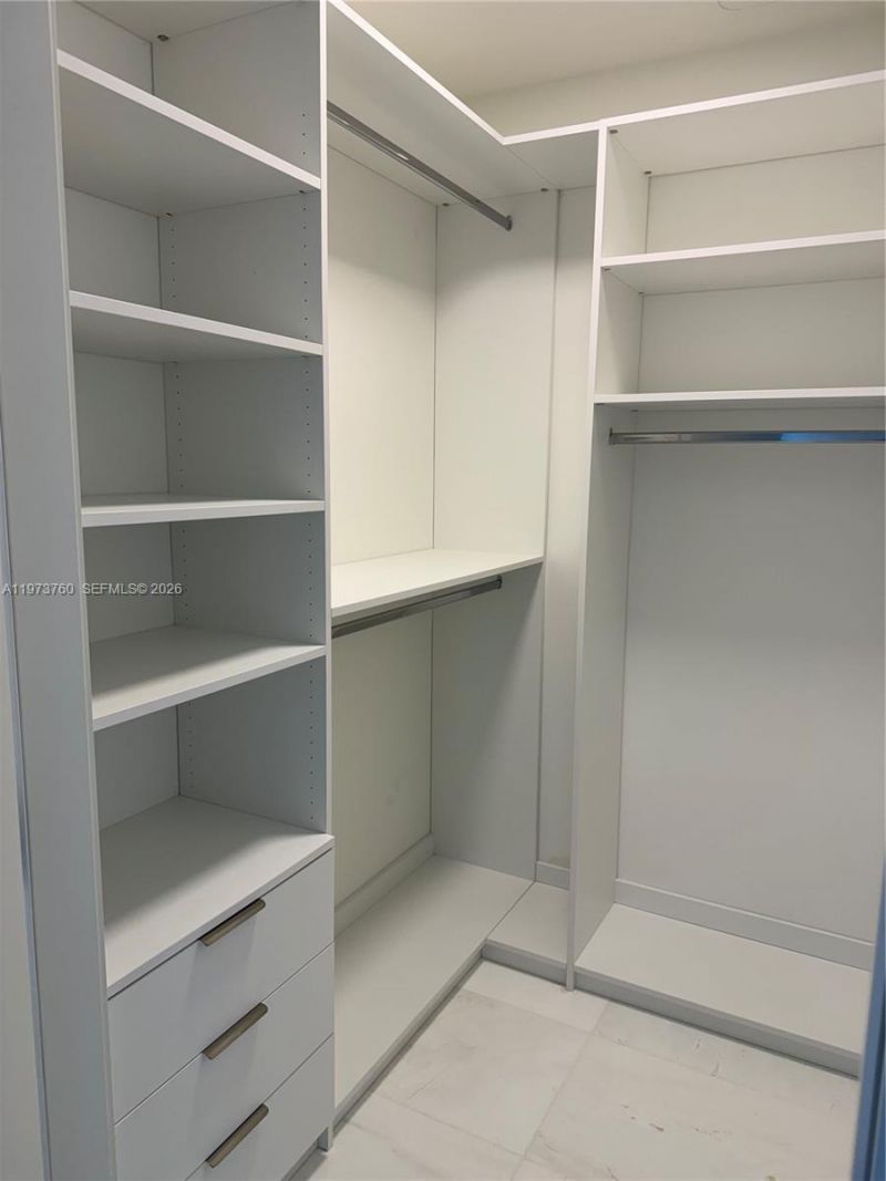 300 Biscayne Blvd Way , Unit 903, Miami, FL 33131 Photo