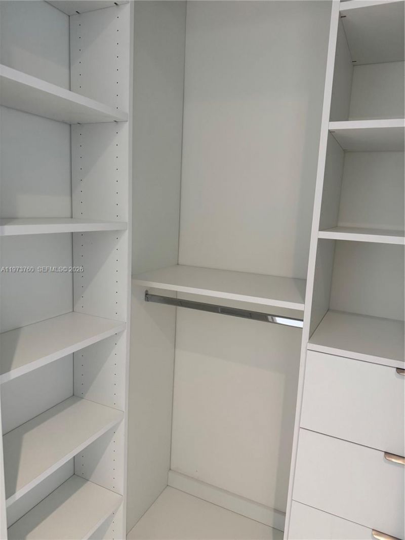 300 Biscayne Blvd Way , Unit 903, Miami, FL 33131 Photo