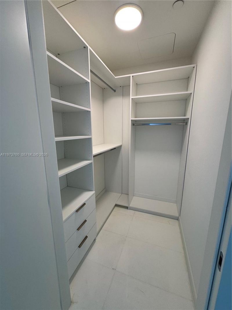 300 Biscayne Blvd Way , Unit 903, Miami, FL 33131 Photo