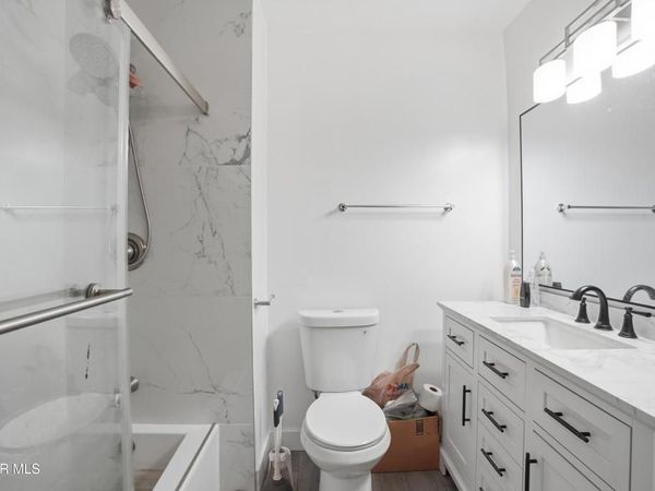 13676 Shablow Avenue, Sylmar, CA 91342