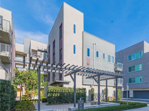 117 Bowery, Irvine, CA 92612